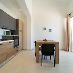 Golden Bay Appartments Apartamento *