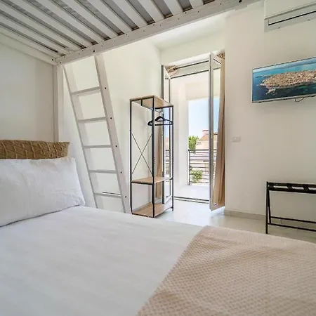 Golden Bay Appartments Appartamento *